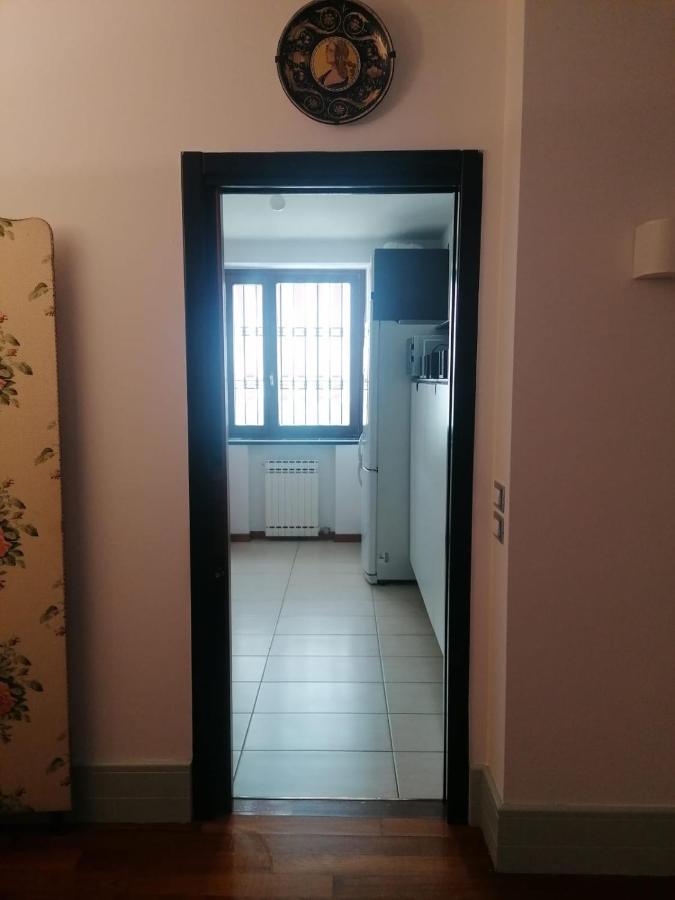 Le Finestre Sugli Ulivi Διαμέρισμα Ντεζεντσάνο ντελ Γκάρντα Εξωτερικό φωτογραφία
